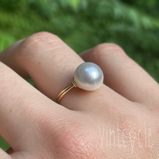 Brilliant White Pearlescent Button Ring